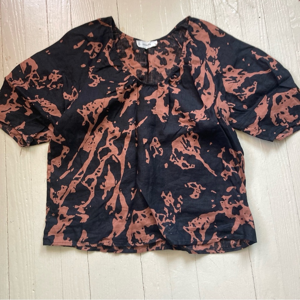 Everlane Linen Black and Brown Patterned Blouse